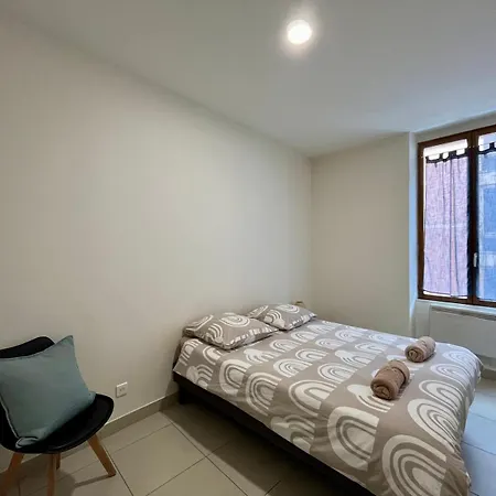 Bel Appartement A 15 Min De Lyon Saint-Fons Exterior photo